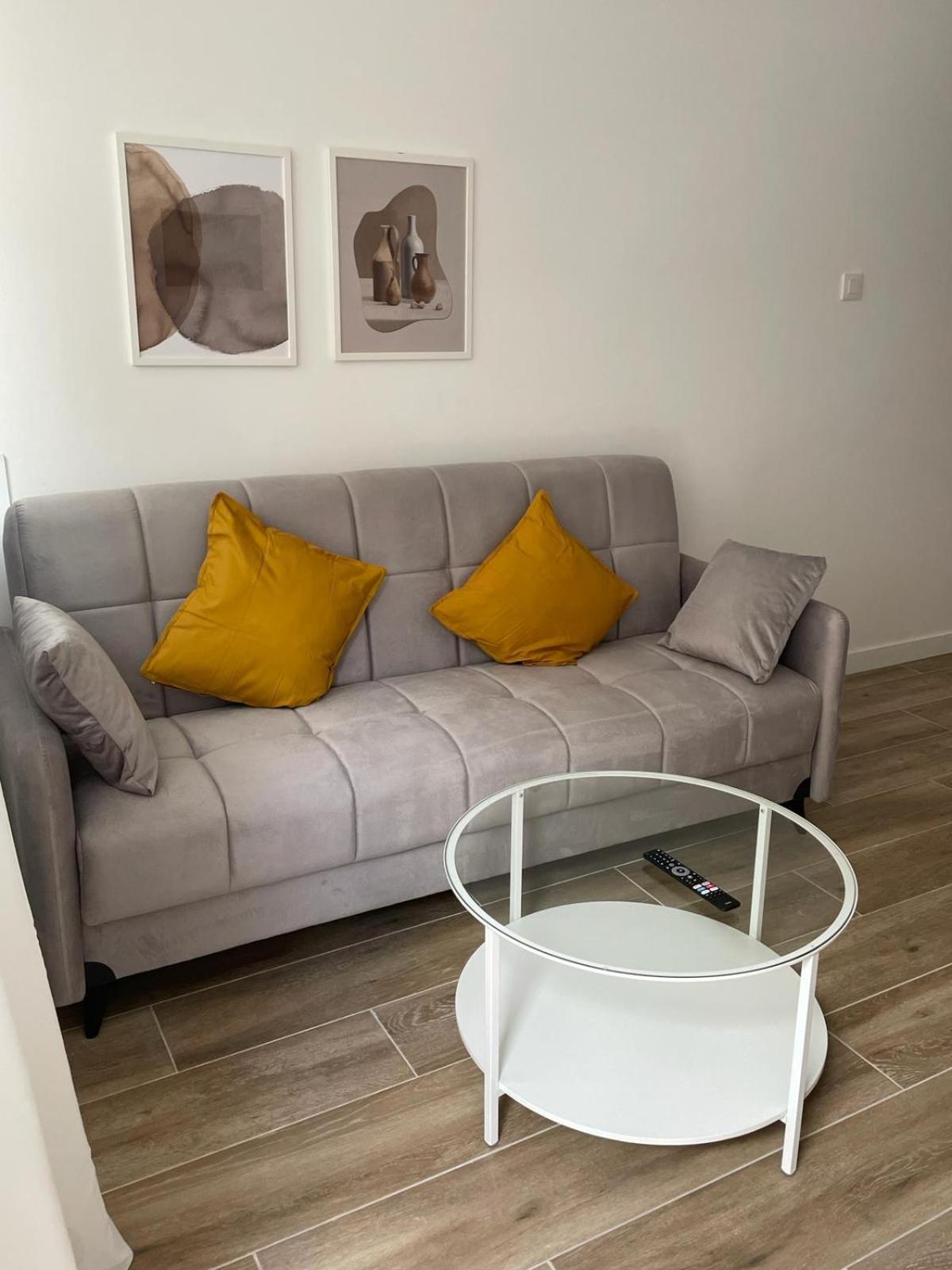 Exyca Metropolitano Apartment Madrid Bagian luar foto